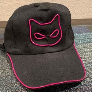 Battery LED cap with cat design